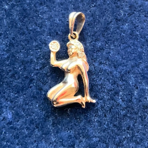 14 karat gold Virgo necklace - Picture 2 of 4